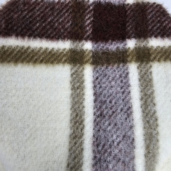 STEVE MADDEN Fuzzy Plaid Bucket Hat Y2K 90s Vibes Cream Brown Womens One Size - Picture 5 of 9